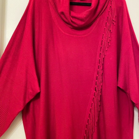Like new Sweater with Dolman Sleeves Size 3X - Picture 2 of 6